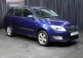 Подержанный автомобиль Skoda Fabia Wagon 2012 года (3 фото)