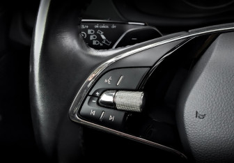 Подержанный автомобиль Skoda Octavia Liftback 2021 года (26 фото)