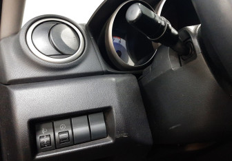 Подержанный автомобиль Mazda 3 Sedan 2008 года (18 фото)