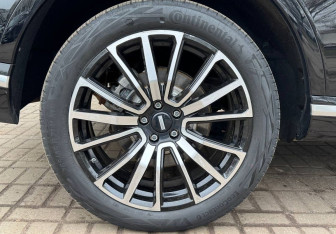 Подержанный автомобиль Wey Coffee 01 2023 года (16 фото)