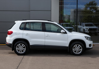 Подержанный автомобиль Volkswagen Tiguan 2015 года (4 фото)