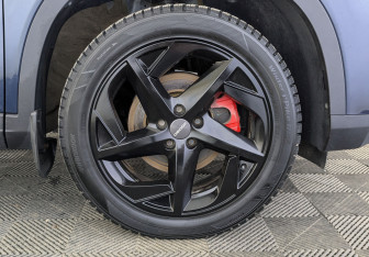 Подержанный автомобиль Omoda C5 2024 года (12 фото)