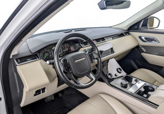 Подержанный автомобиль Land Rover Range Rover Velar 2019 года (16 фото)