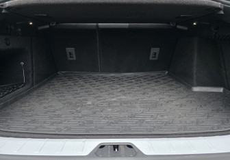 Подержанный автомобиль Geely Tugella 2024 года (20 фото)