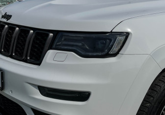 Подержанный автомобиль Jeep Grand Cherokee 2021 года (26 фото)