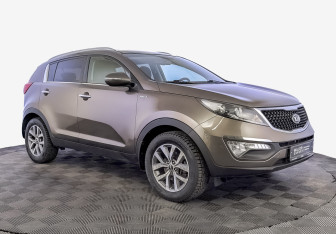 Подержанный автомобиль Kia Sportage 2015 года (3 фото)