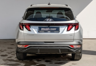 Подержанный автомобиль Hyundai Tucson 2023 года (6 фото)
