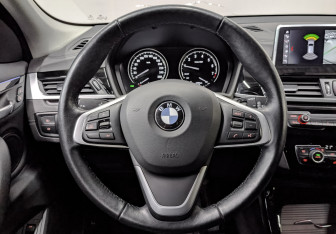 Подержанный автомобиль BMW X2 2021 года (21 фото)