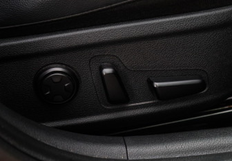 Подержанный автомобиль Kia Stinger 2019 года (20 фото)
