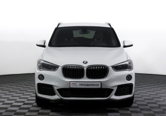 Подержанный автомобиль BMW X1 2019 года (2 фото)
