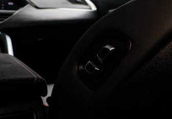 Подержанный автомобиль Geely Tugella 2023 года (12 фото)