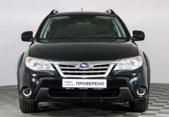 Подержанный автомобиль Subaru Impreza Hatchback 2010 года (2 фото)