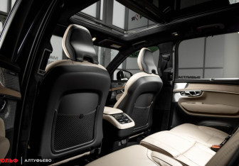 Новый Volvo XC90 2025 (15 фото)
