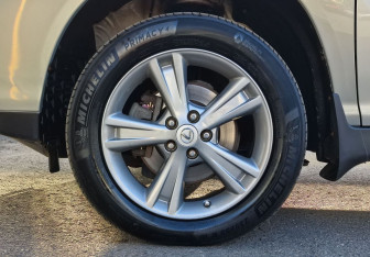 Подержанный автомобиль Lexus RX 2008 года (12 фото)