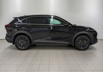 Подержанный автомобиль Haval F7 2024 года (4 фото)