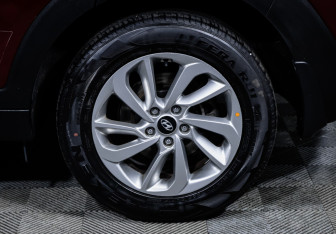 Подержанный автомобиль Hyundai Tucson 2016 года (15 фото)