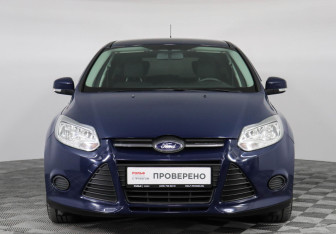 Подержанный автомобиль Ford Focus Hatchback 2012 года (2 фото)