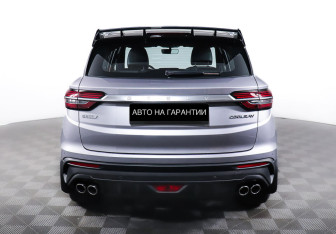 Подержанный автомобиль Geely Coolray 2022 года (6 фото)