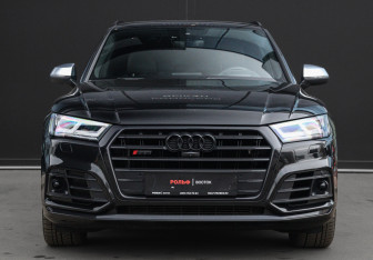 Подержанный автомобиль Audi SQ5 2020 года (2 фото)