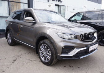 Подержанный автомобиль Geely Atlas Pro 2023 года (3 фото)