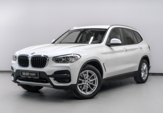 Подержанный автомобиль BMW X3 2021 года (1 фото)