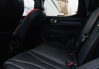 Подержанный автомобиль Haval H3 2024 года (9 фото)