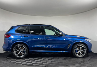 Подержанный автомобиль BMW X5 2018 года (5 фото)