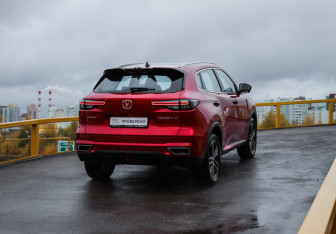 Подержанный автомобиль Changan CS55PLUS 2023 года (22 фото)