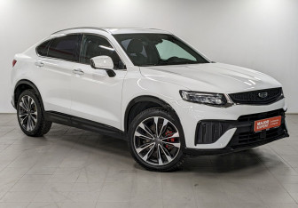 Подержанный автомобиль Geely Tugella 2023 года (3 фото)