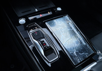 Подержанный автомобиль Audi A6 Sedan 2026 года (30 фото)