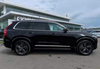 Подержанный автомобиль Volvo XC90 2018 года (4 фото)