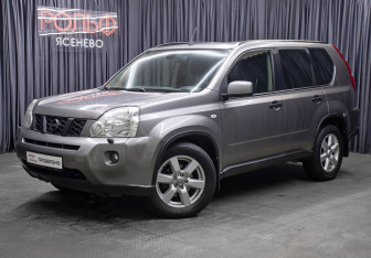 Подержанный автомобиль Nissan X-Trail 2007 года (1 фото)