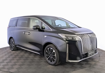 Подержанный автомобиль Wey 80 2024 года (3 фото)