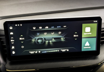 Подержанный автомобиль Haval F7 2024 года (27 фото)