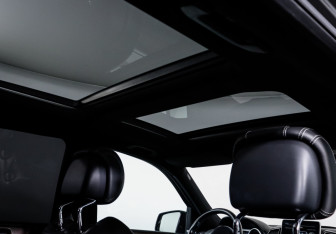 Подержанный автомобиль Mercedes-Benz GLE 2015 года (15 фото)