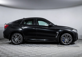 Подержанный автомобиль BMW X6 M 2015 года (4 фото)