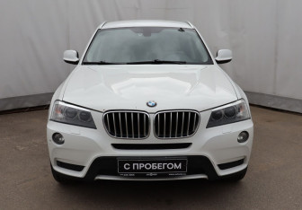 Подержанный автомобиль BMW X3 2012 года (2 фото)