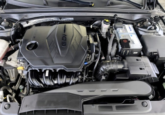 Подержанный автомобиль Kia K5 2020 года (9 фото)