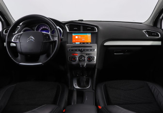 Подержанный автомобиль Citroen C4 Sedan 2020 года (6 фото)