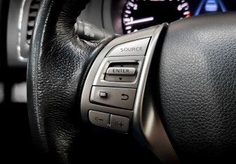 Подержанный автомобиль Nissan Teana 2014 года (24 фото)