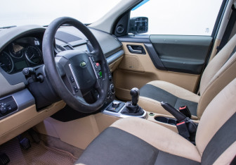 Подержанный автомобиль Land Rover Freelander 2007 года (9 фото)