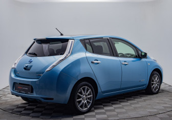 Подержанный автомобиль Nissan Leaf 2016 года (5 фото)