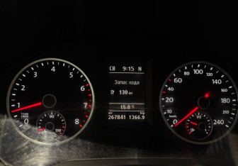 Подержанный автомобиль Volkswagen Tiguan 2011 года (15 фото)