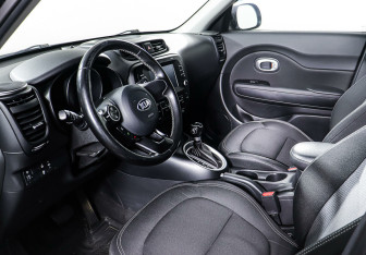 Подержанный автомобиль Kia Soul 2017 года (11 фото)