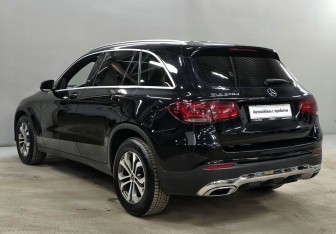 Подержанный автомобиль Mercedes-Benz GLC Coupe 2020 года (7 фото)