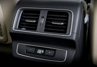 Подержанный автомобиль Audi Q5 2017 года (30 фото)