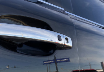 Подержанный автомобиль Lexus LX 2014 года (34 фото)