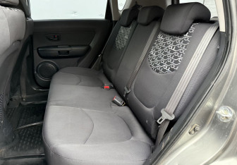 Подержанный автомобиль Kia Soul 2011 года (11 фото)