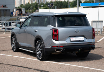 Подержанный автомобиль GAC GS8 2024 года (7 фото)