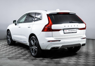 Подержанный автомобиль Volvo XC60 2018 года (7 фото)